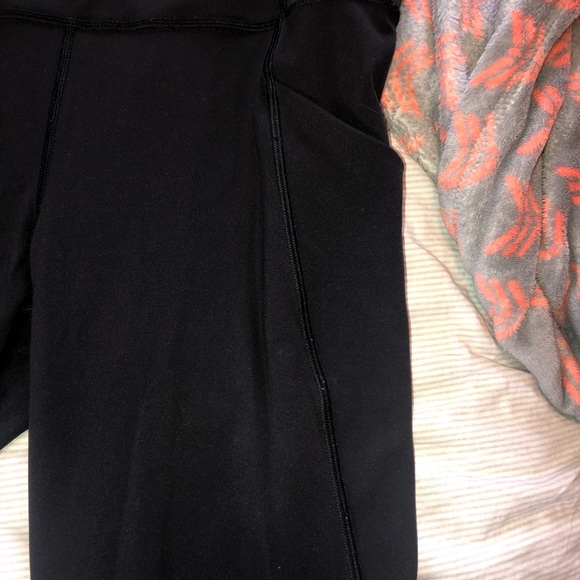 Black lululemon tights; sz10;$50 - Picture 4 of 9